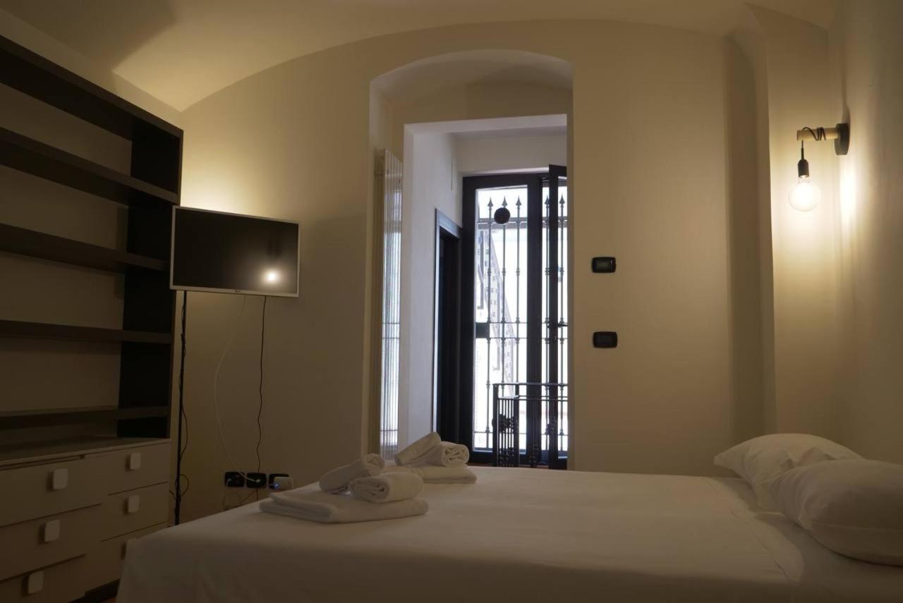 Blu Suites And Apartments Бари Экстерьер фото